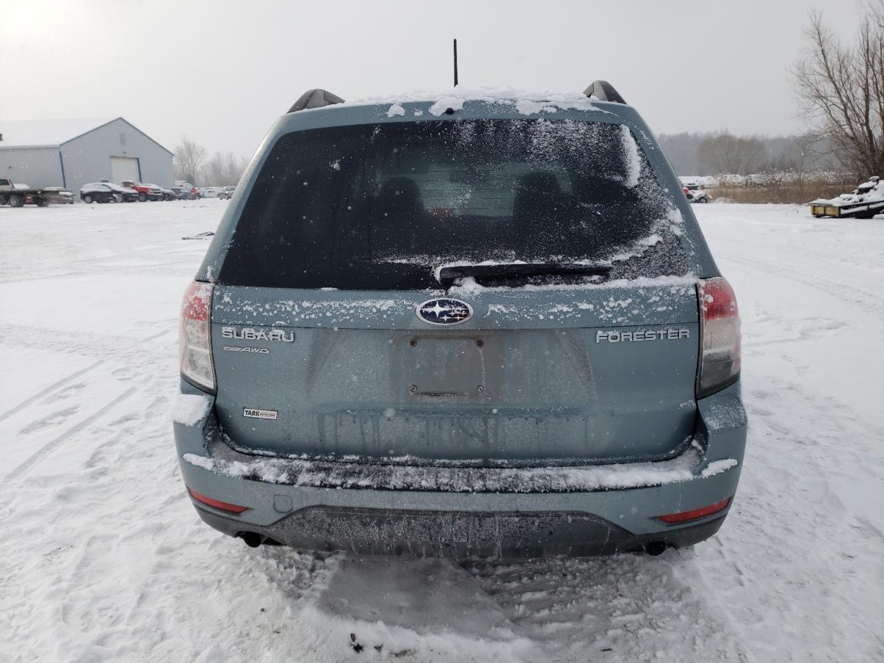 2010 Subaru Forester - Image 6