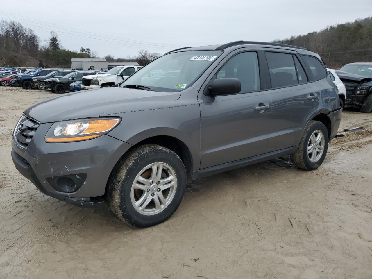 2010 Hyundai Santa Fe - Image 1