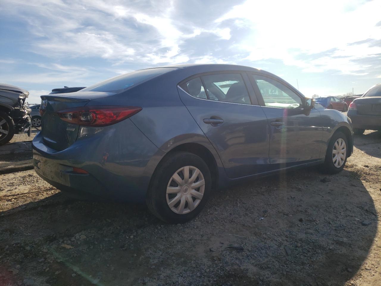 2014 Mazda 3 - Image 3