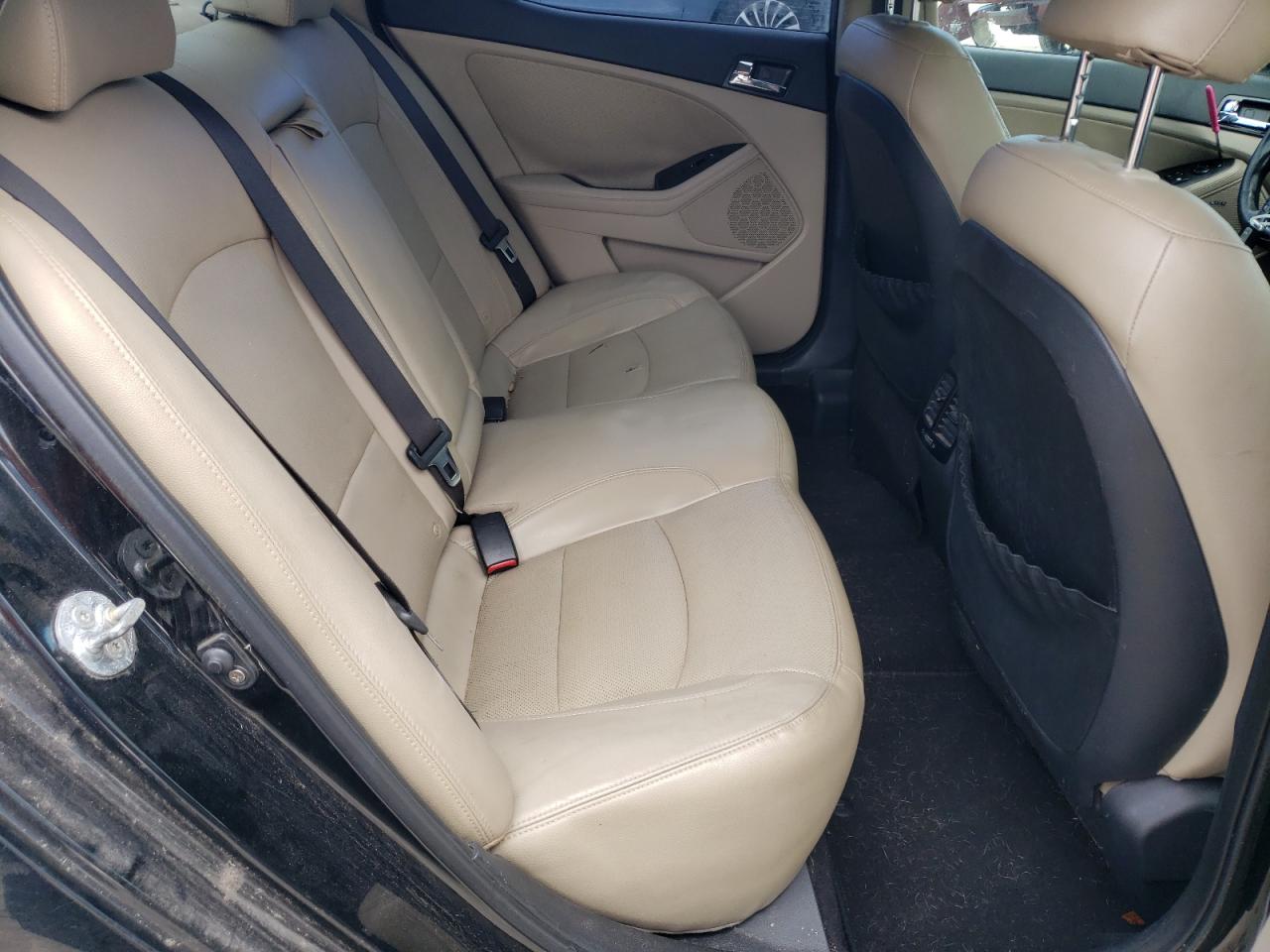 2013 Kia Optima - Image 10