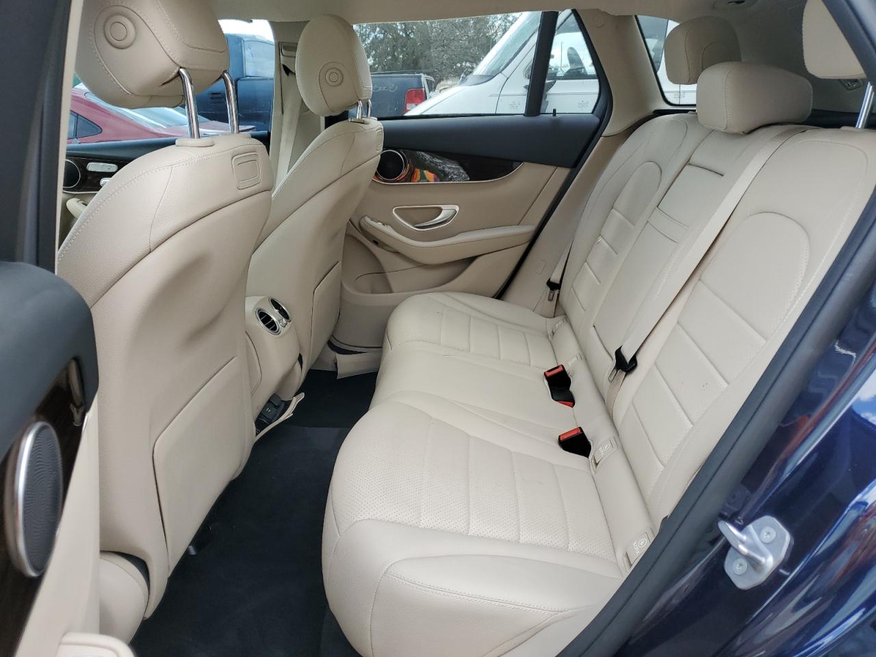2019 Mercedes-Benz GLC - Image 12