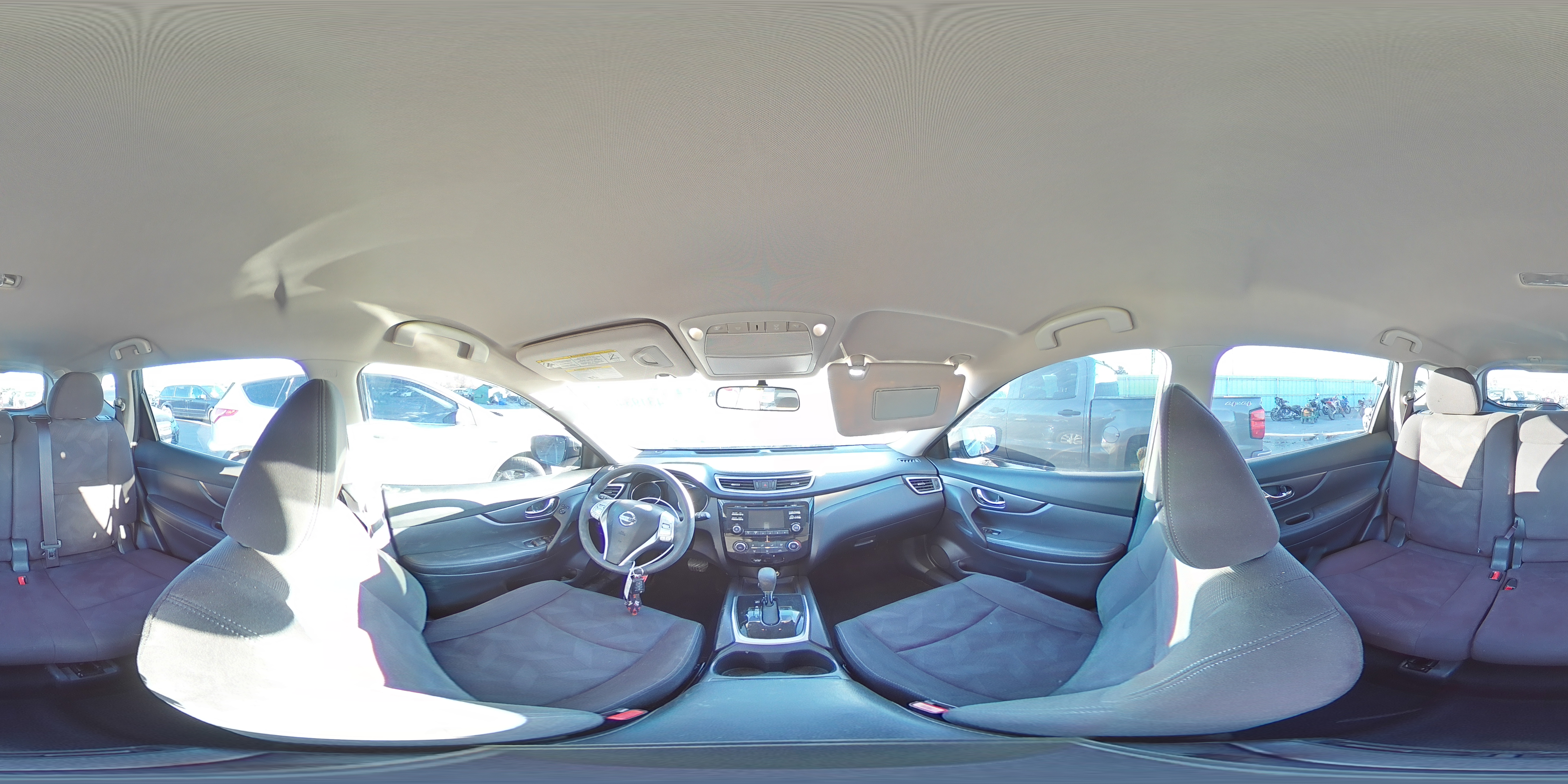 2015 Nissan Rogue - Image 15