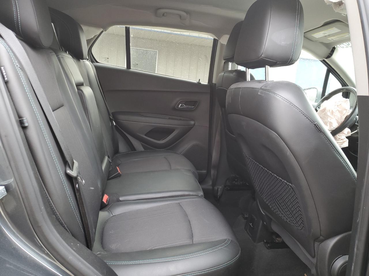 2016 Chevrolet Trax - Image 11