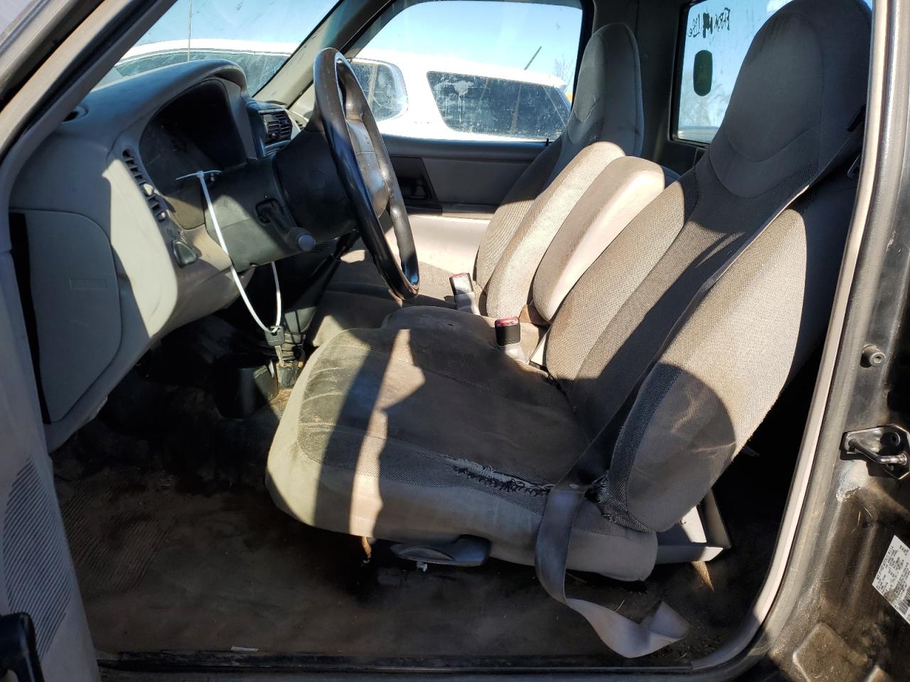 2000 Ford Ranger - Image 7