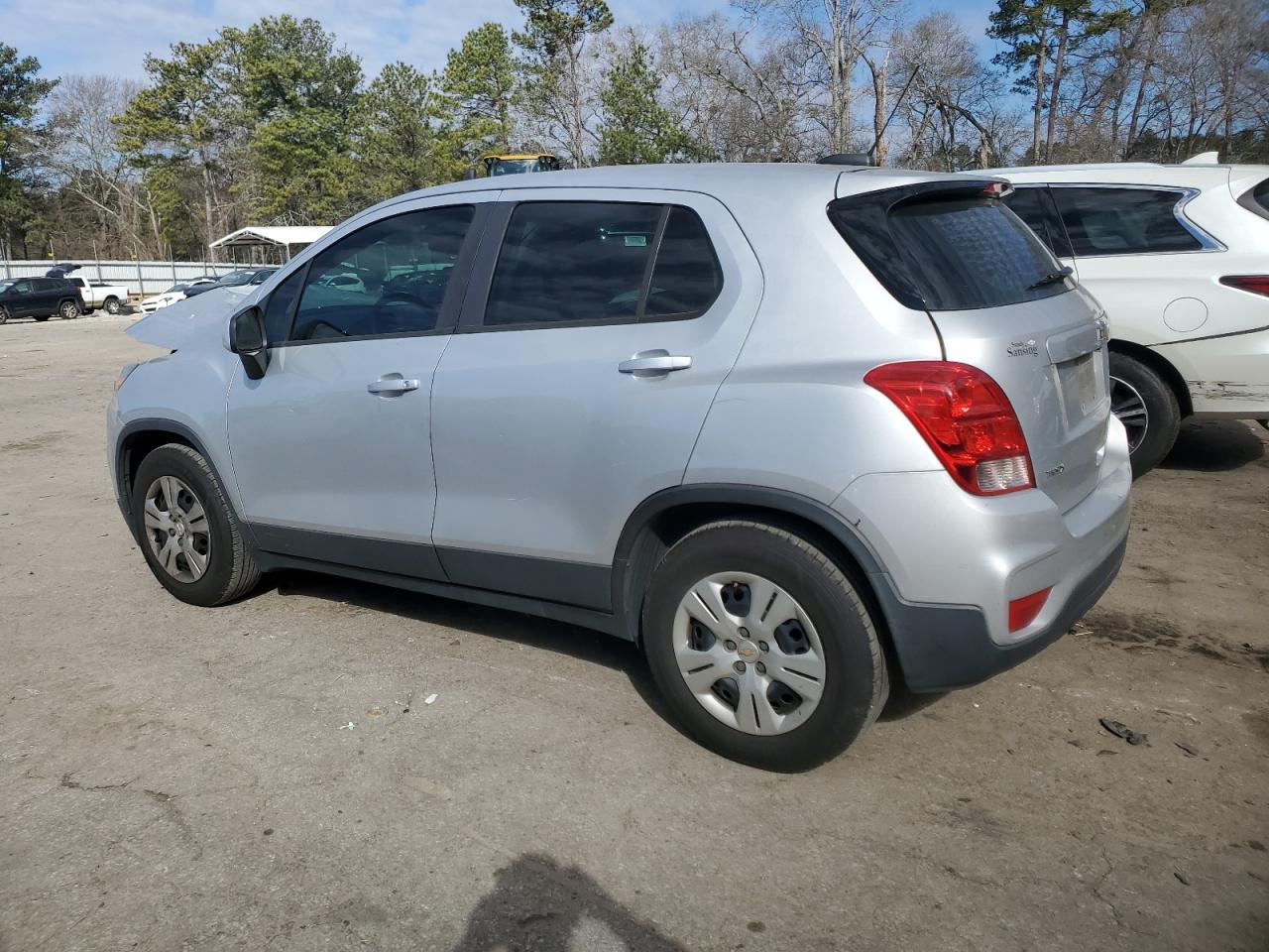 3GNCJKSB7KL123943 CHEVROLET TRAX 2019