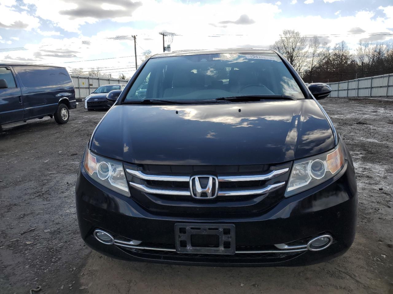 2015 Honda Odyssey - Image 5