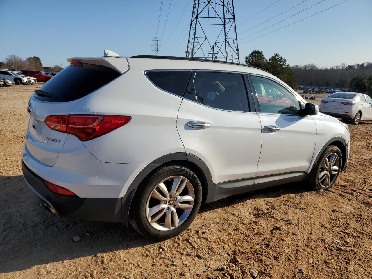 2014 Hyundai Santa Fe - Image 3