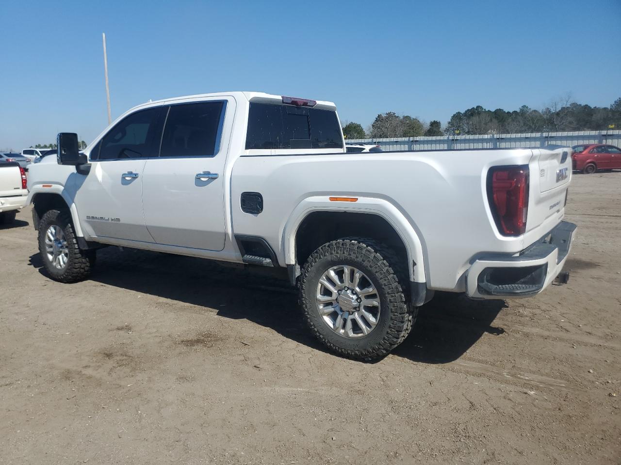 2021 GMC Sierra - Image 2