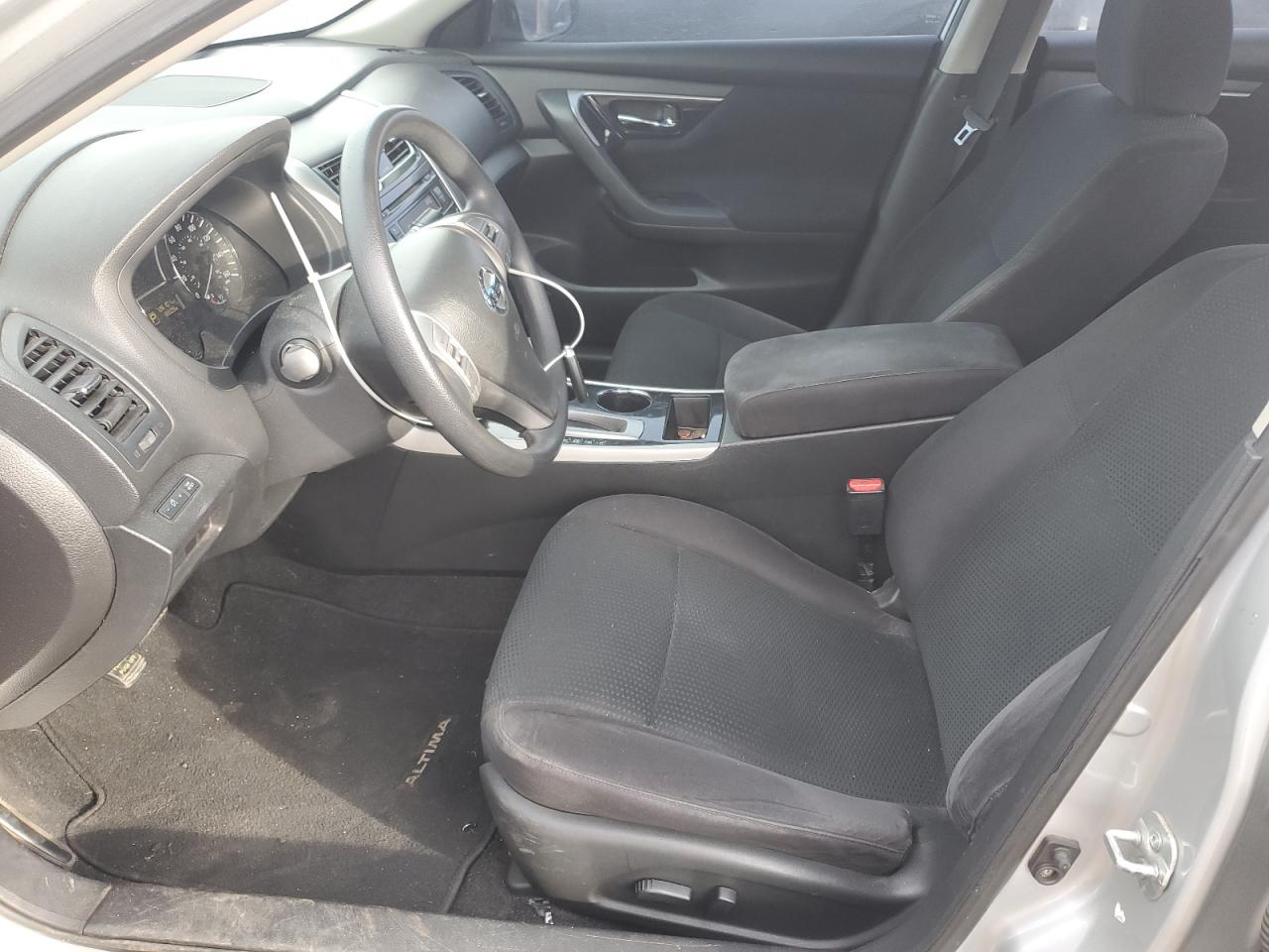 2014 Nissan Altima - Image 7