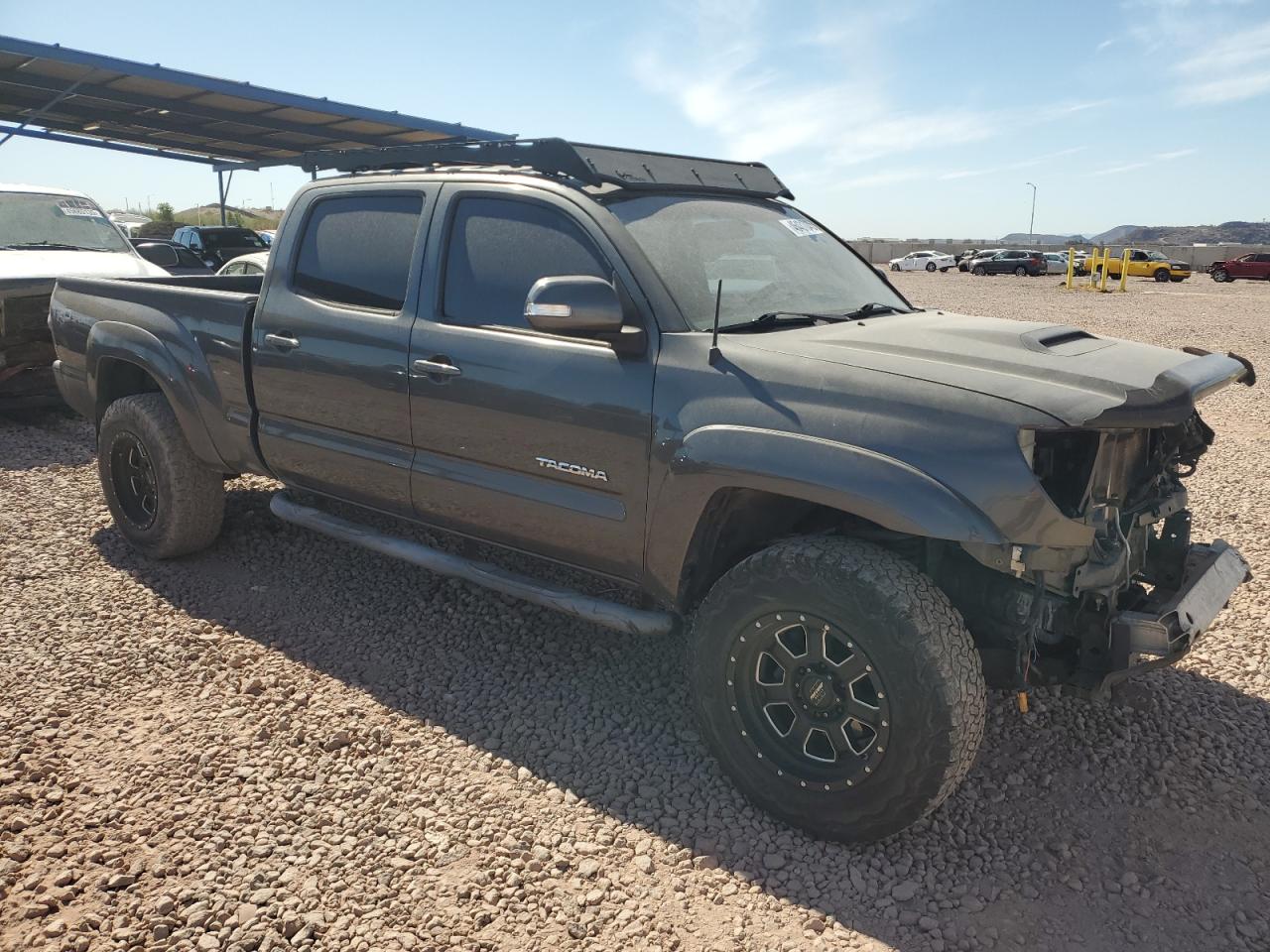 2015 Toyota Tacoma - Image 4