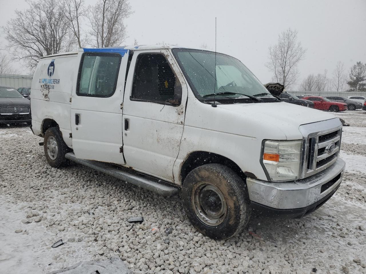 2009 Ford Econoline - Image 4