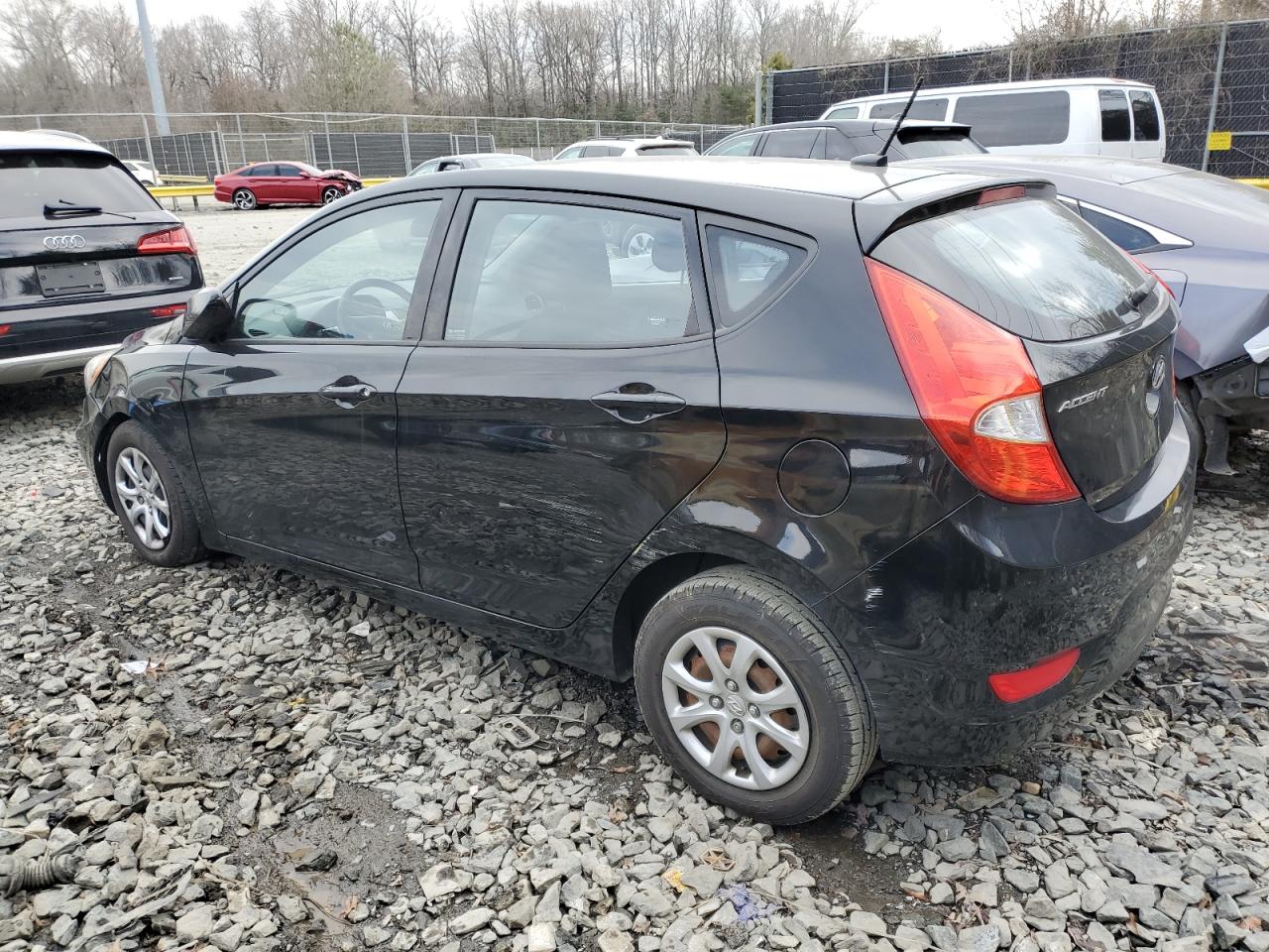 2014 Hyundai Accent - Image 2