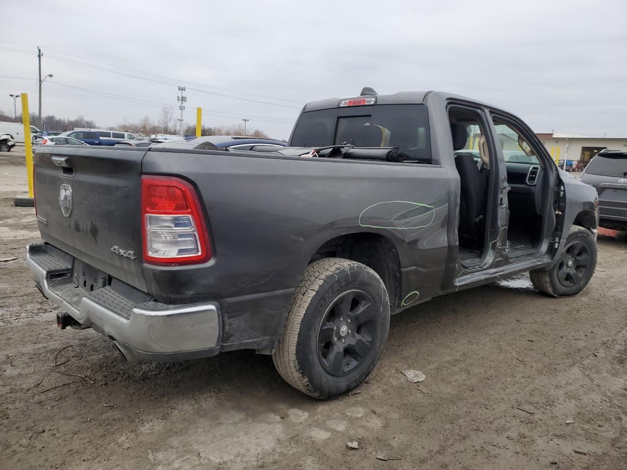 2020 RAM 1500 - Image 3