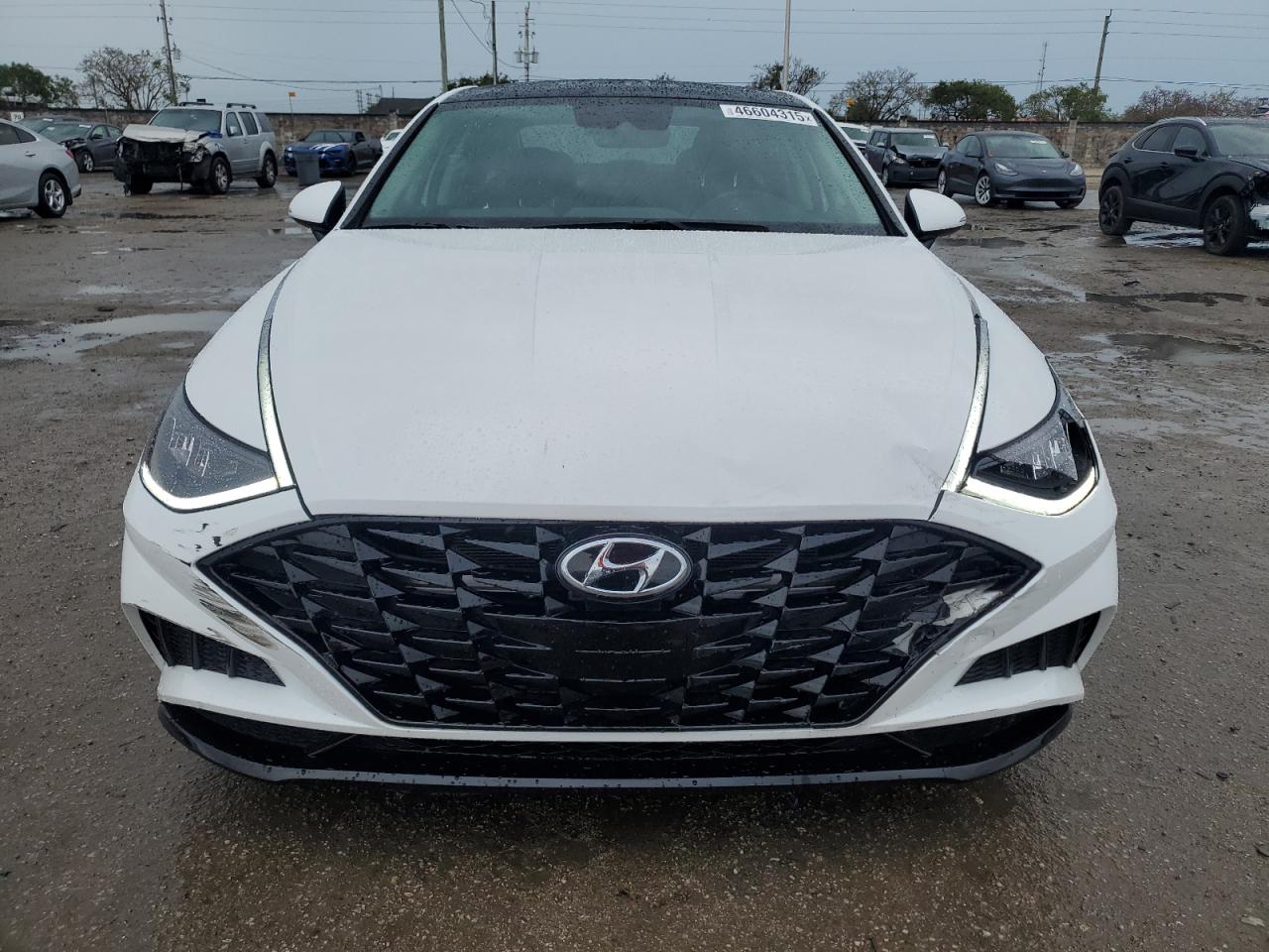 2023 Hyundai Sonata - Image 5