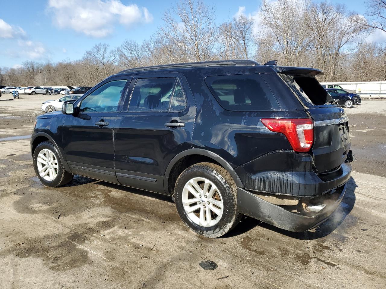2017 Ford Explorer - Image 2