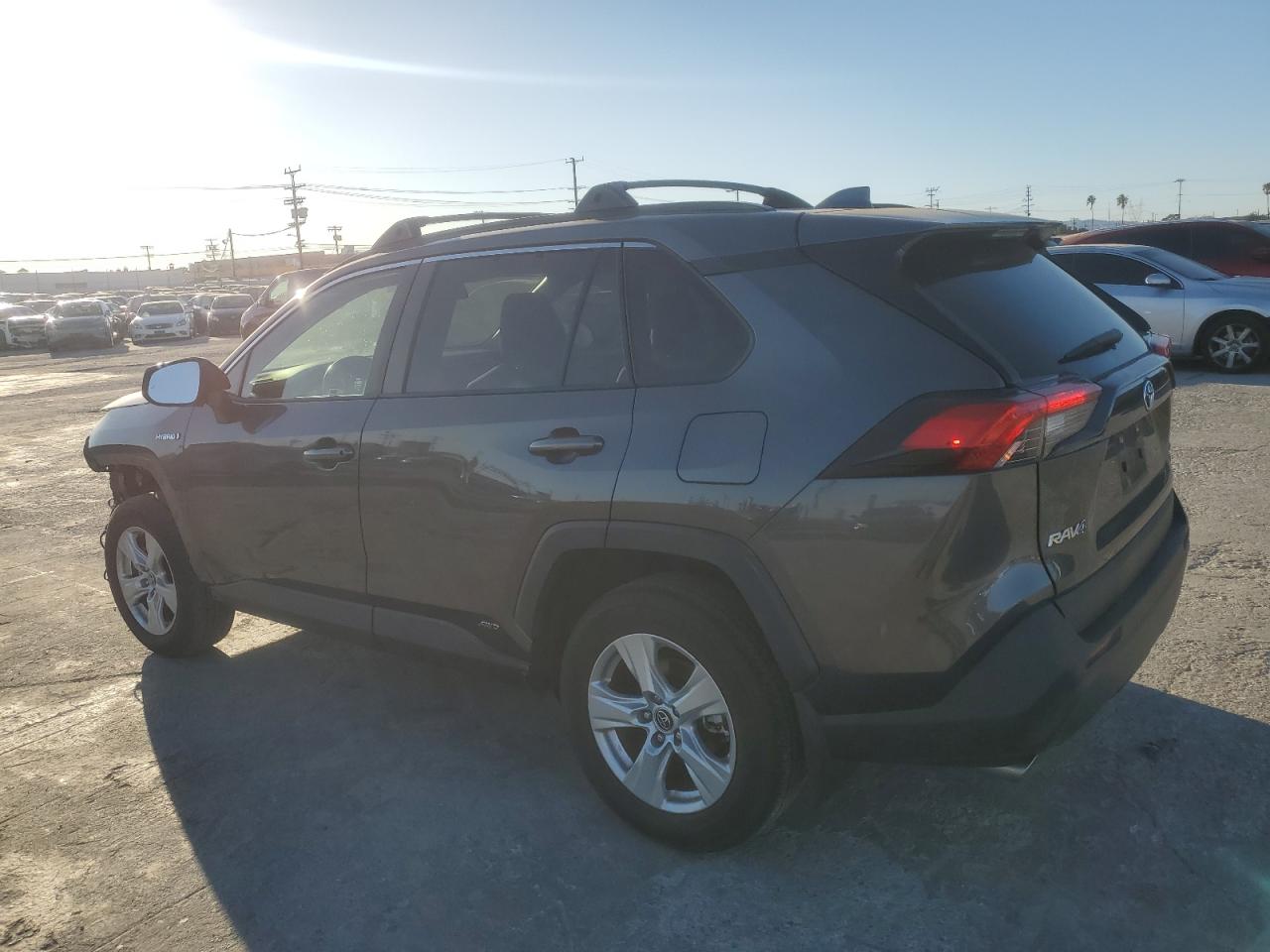 2019 Toyota RAV 4 - Image 2