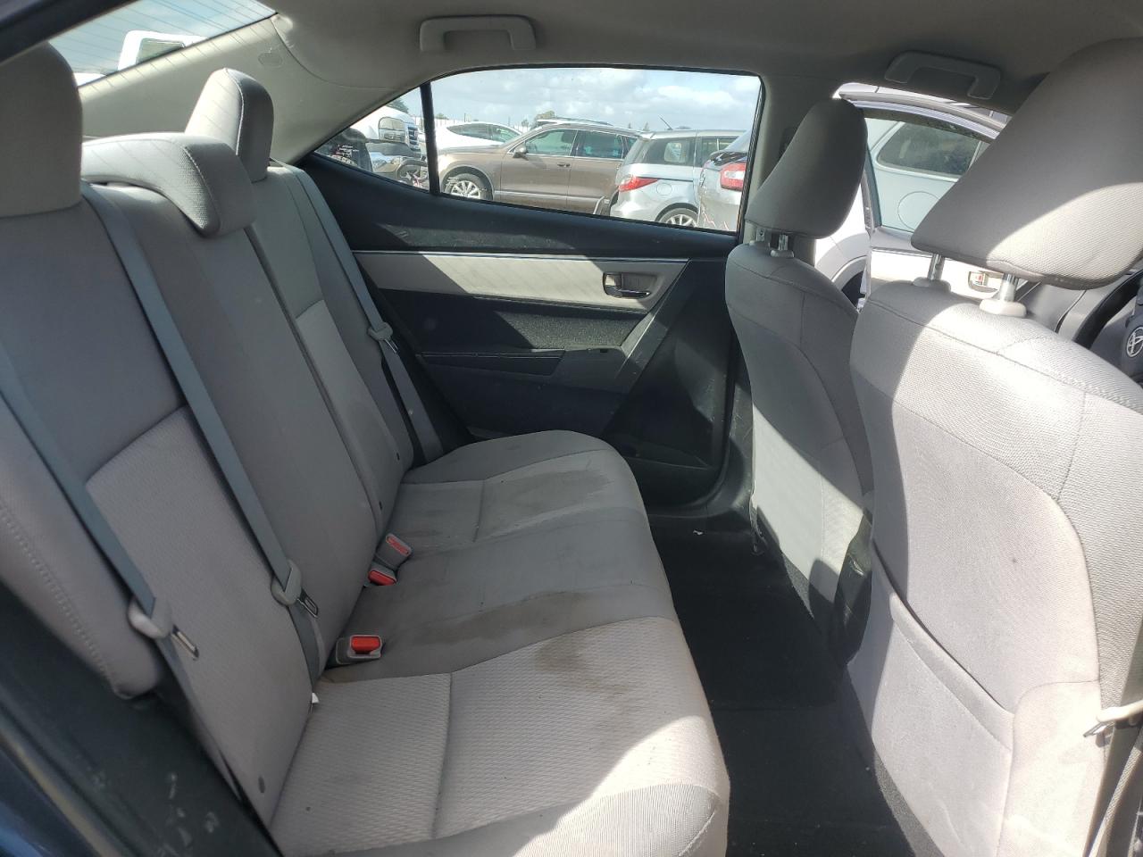 2014 Toyota Corolla - Image 10