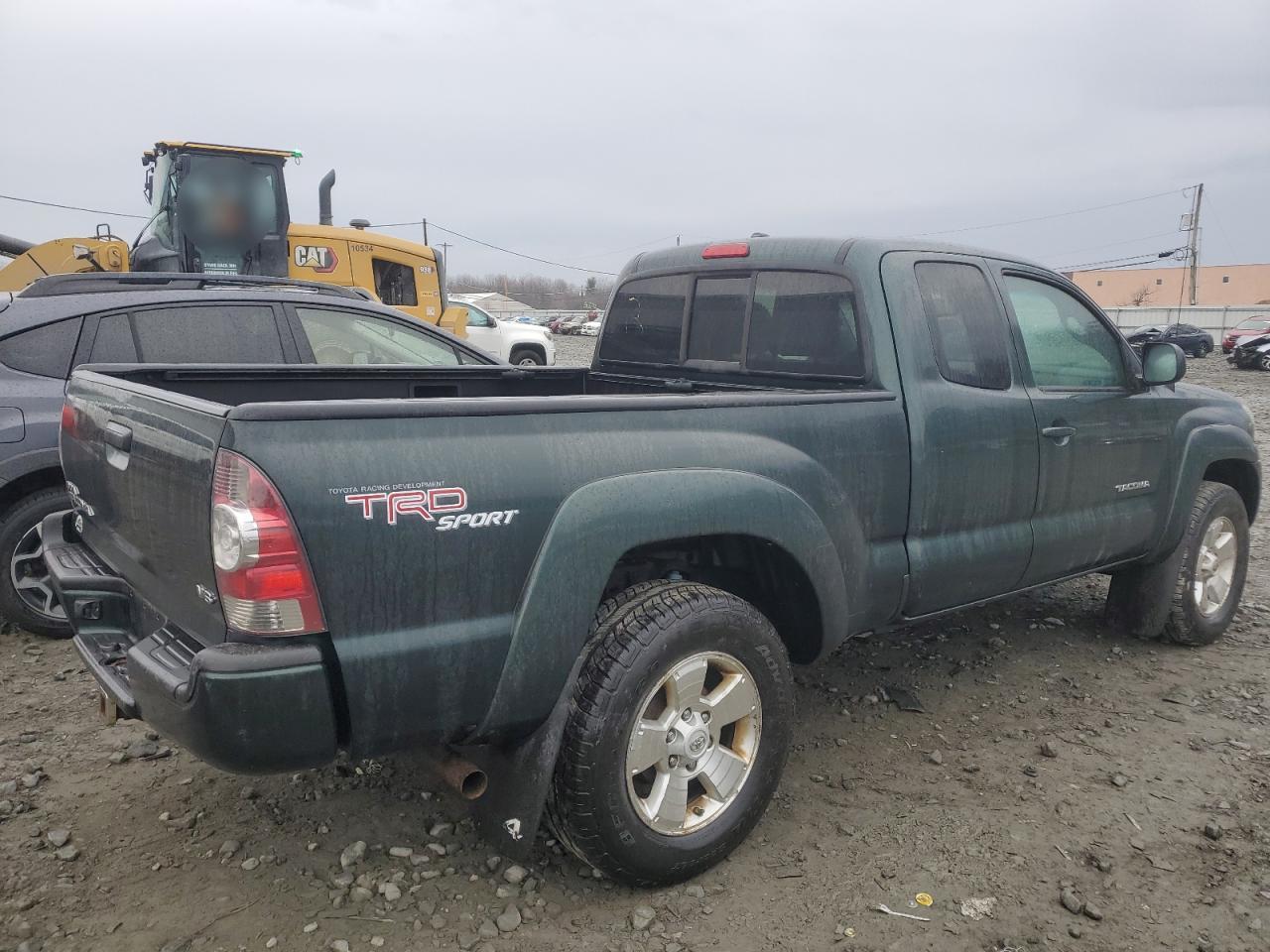 2011 Toyota Tacoma - Image 3