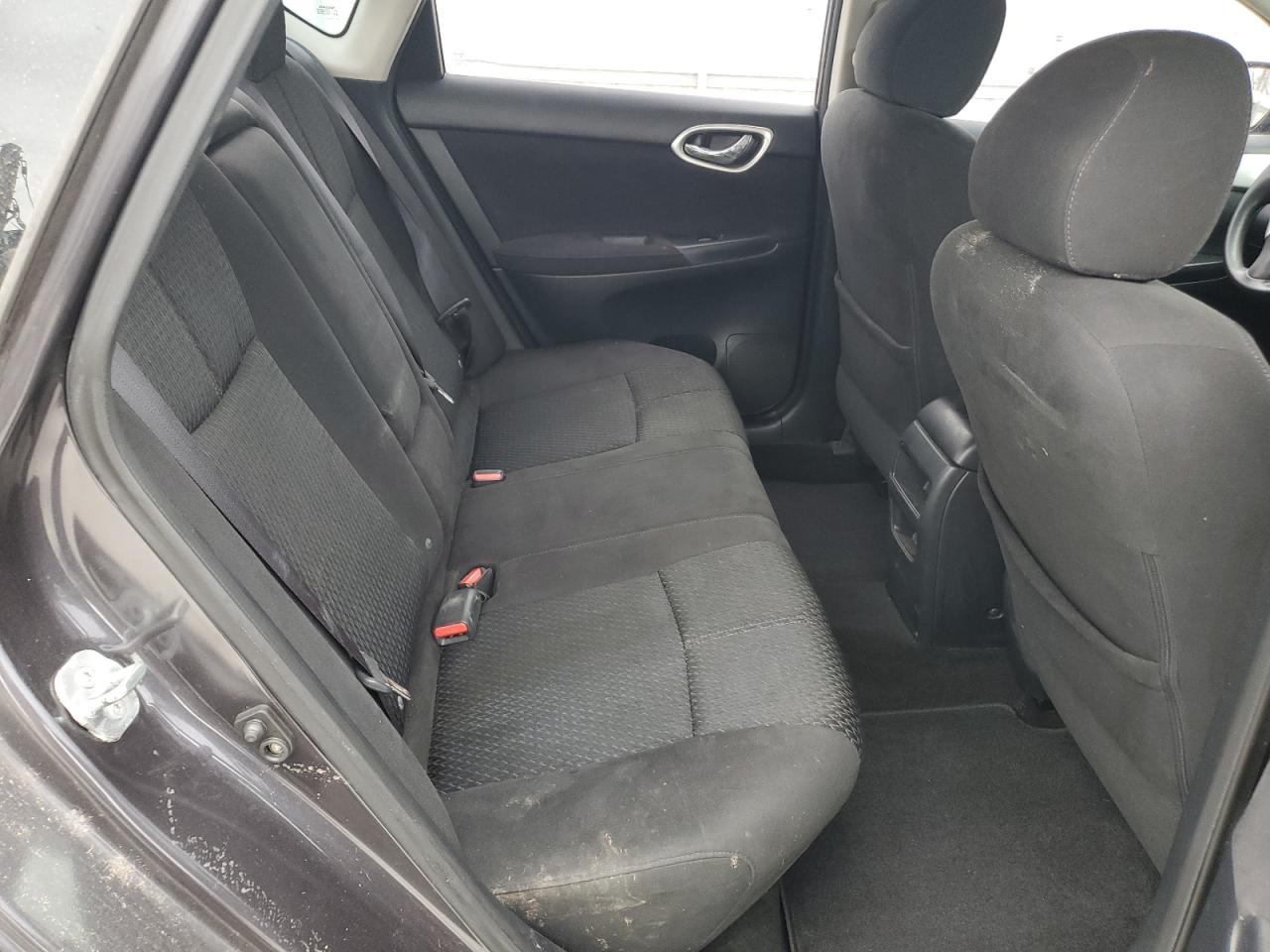 2014 Nissan Sentra - Image 10
