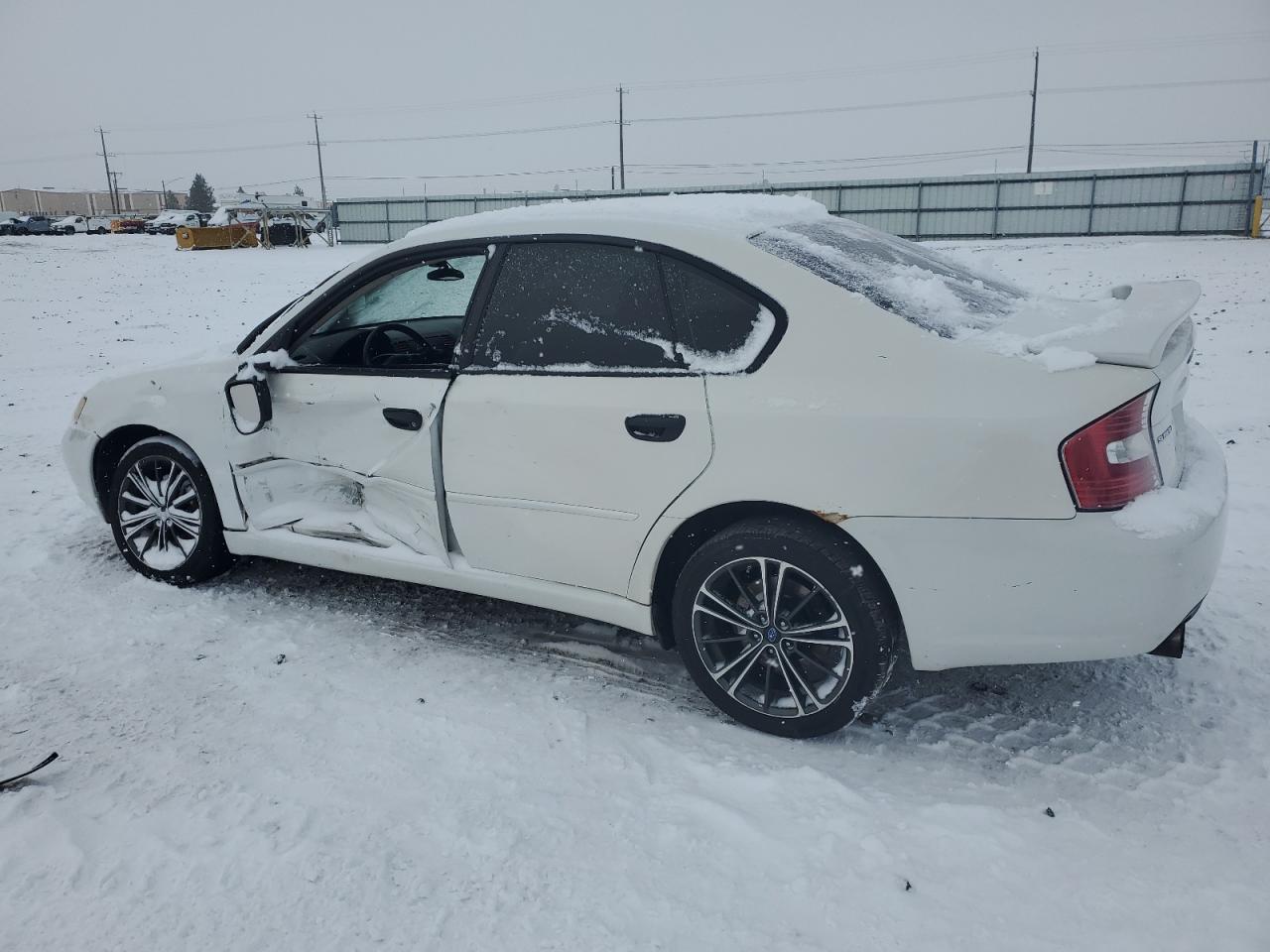 2005 Subaru Legacy - Image 2