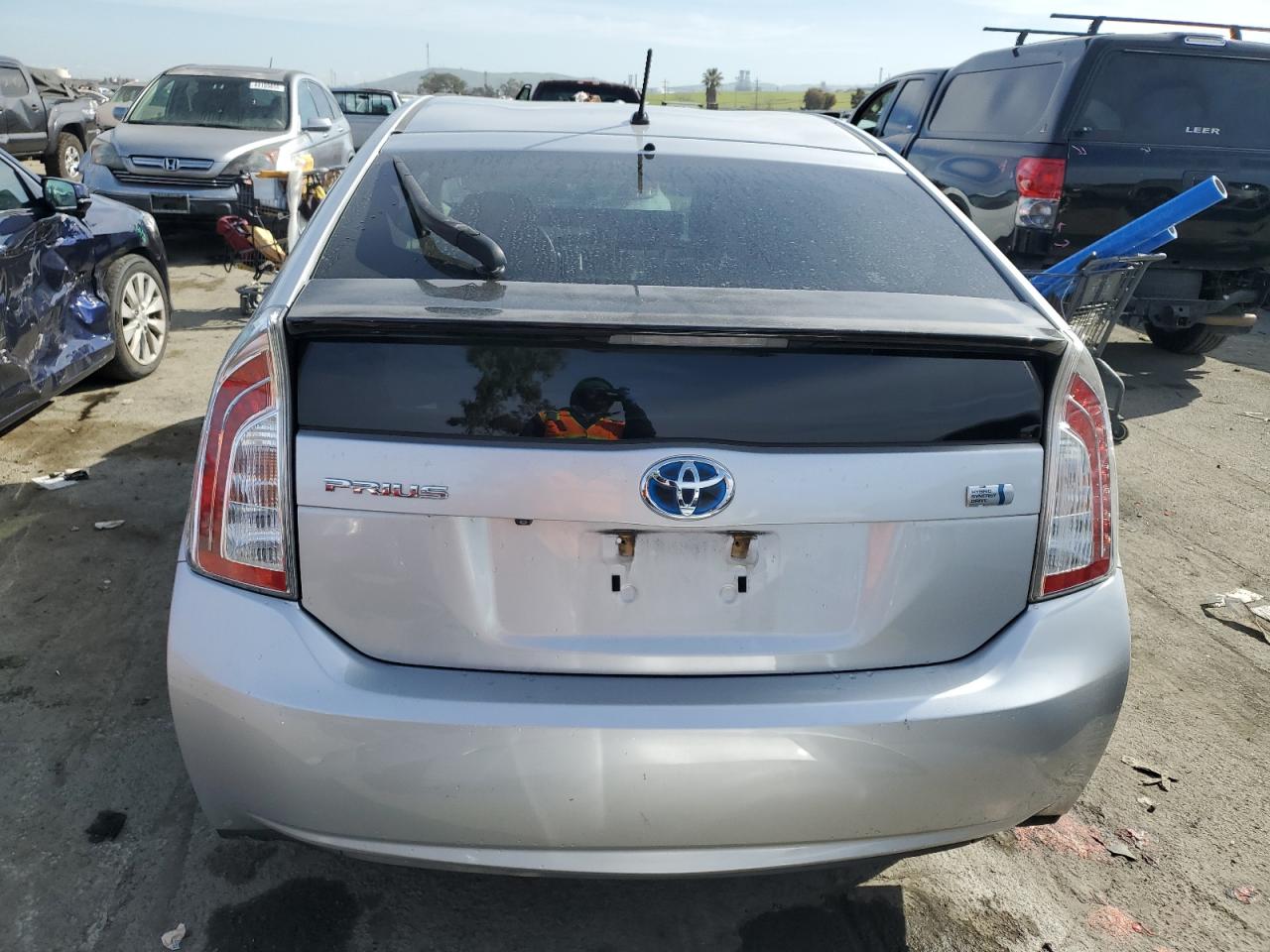 2015 Toyota Prius - Image 6