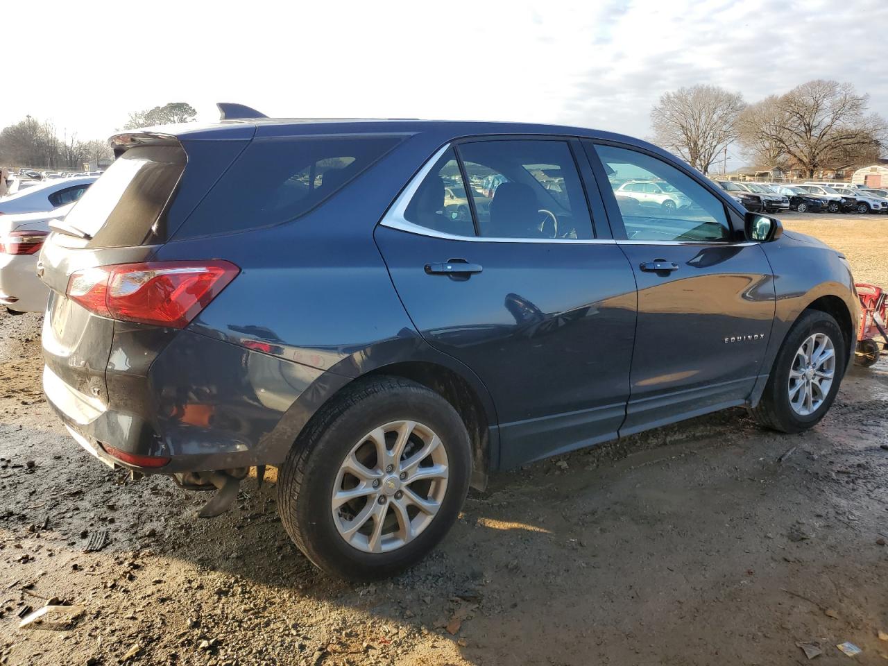 2019 Chevrolet Equinox - Image 3