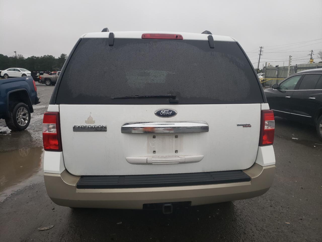 2007 Ford Expedition - Image 6