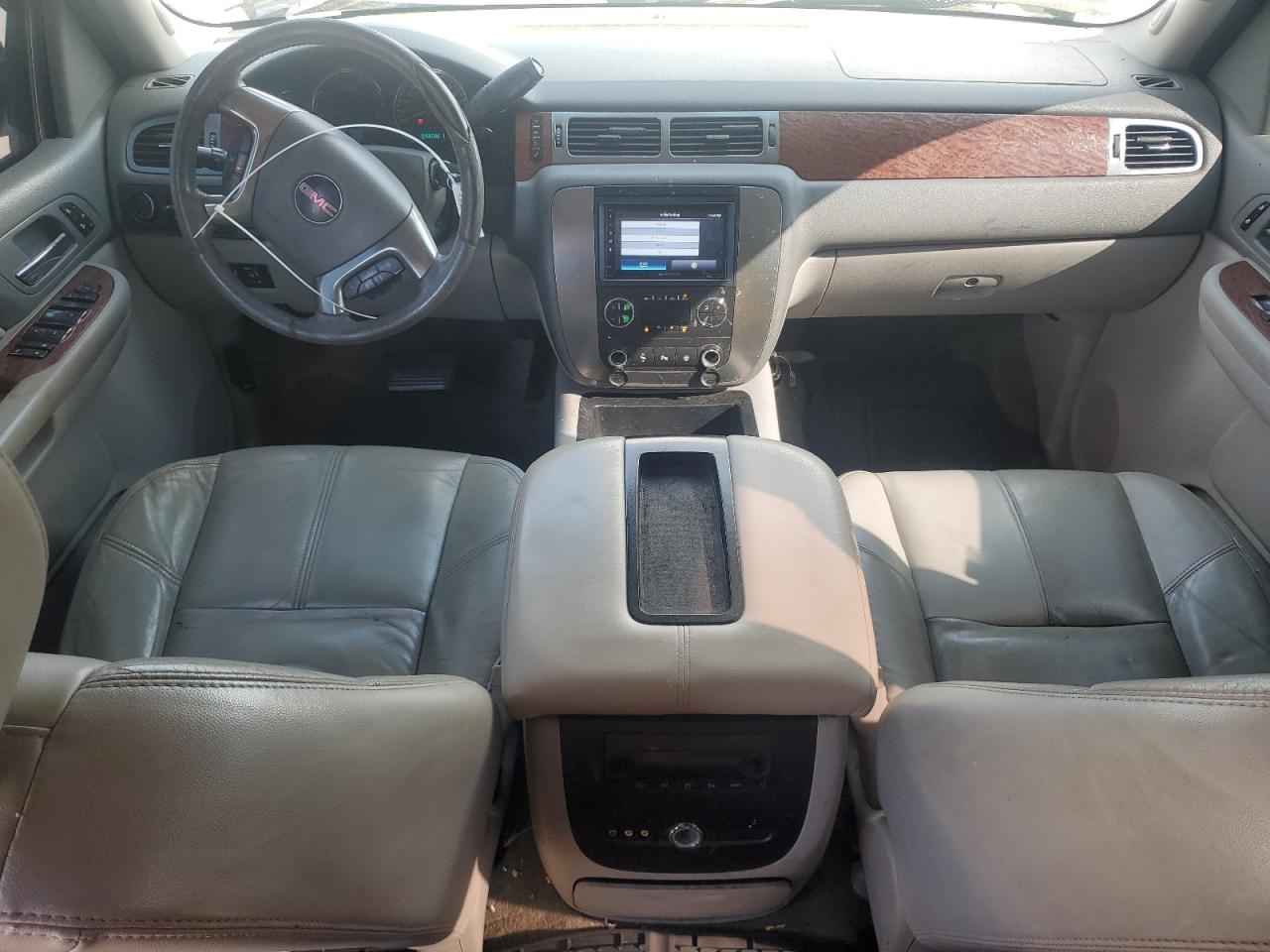 2007 GMC Sierra - Image 8