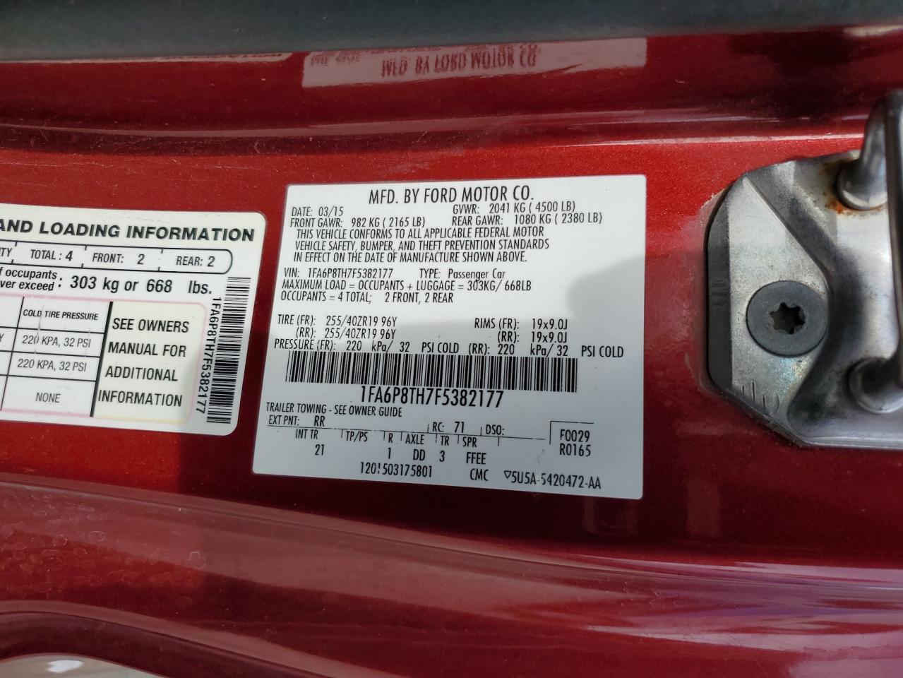 2015 Ford Mustang - Image 12