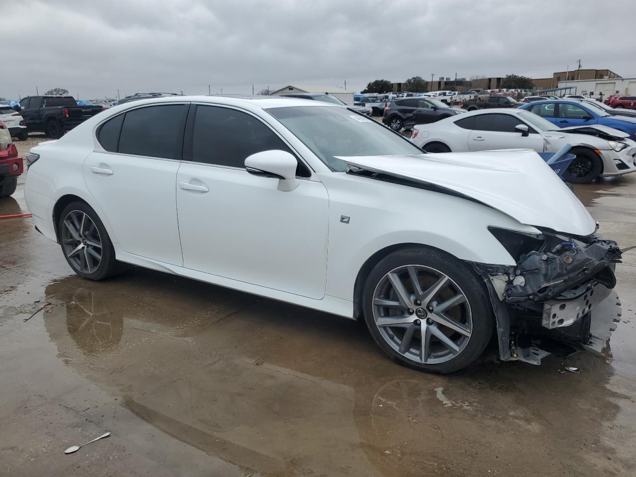 2016 Lexus GS - Image 4