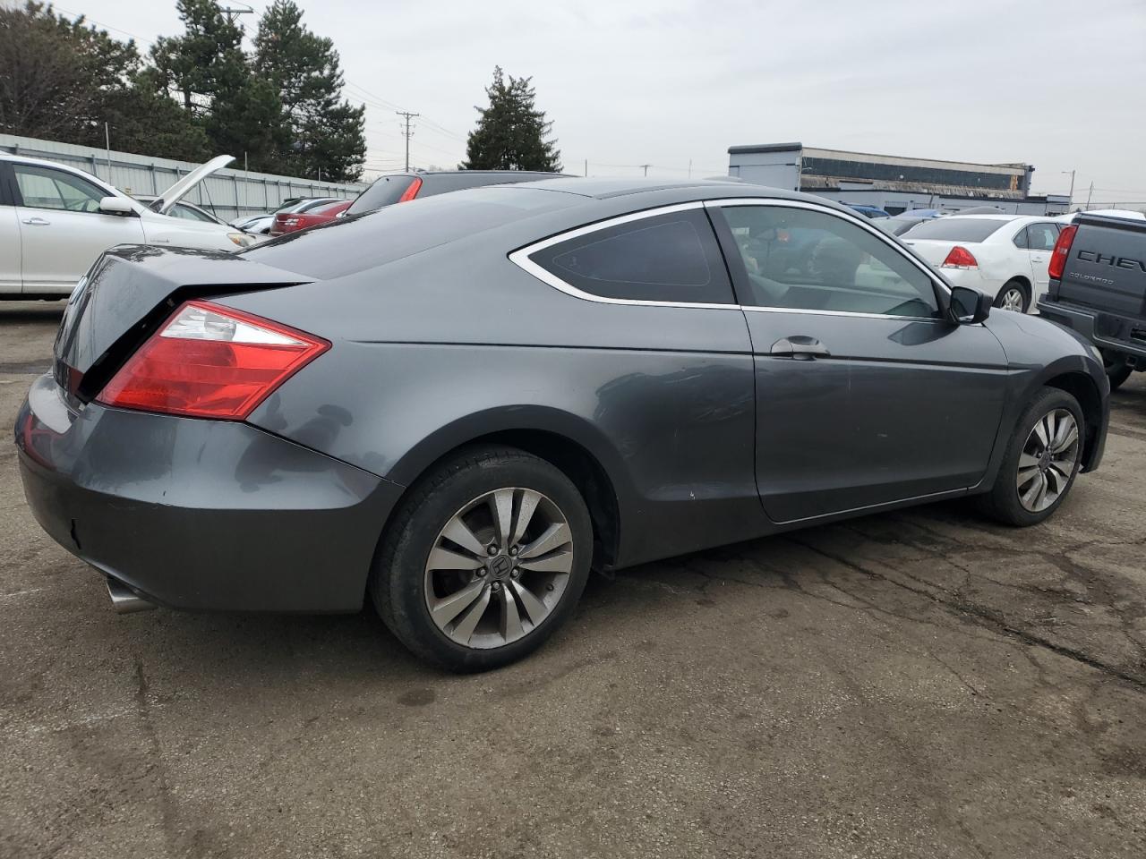 2010 Honda Accord - Image 3
