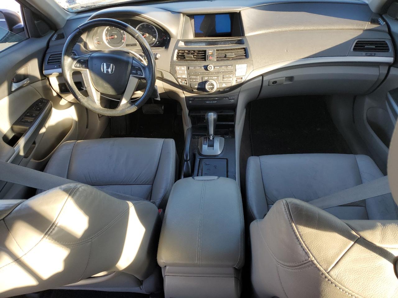 2010 Honda Accord - Image 8