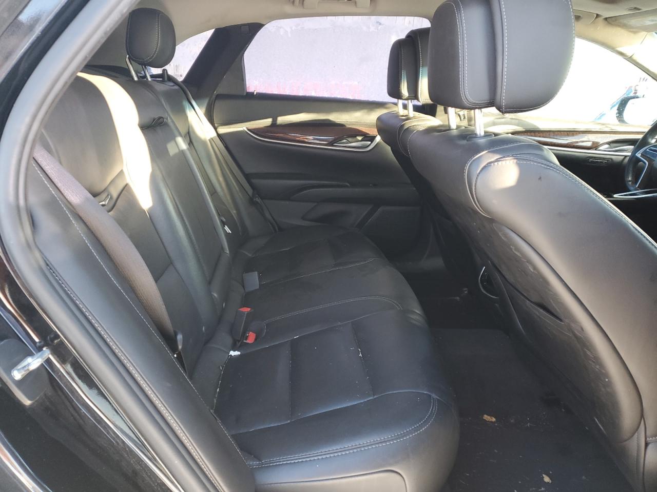 2013 Cadillac XTS - Image 11