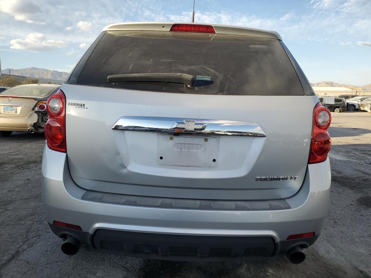 2010 Chevrolet Equinox - Image 6