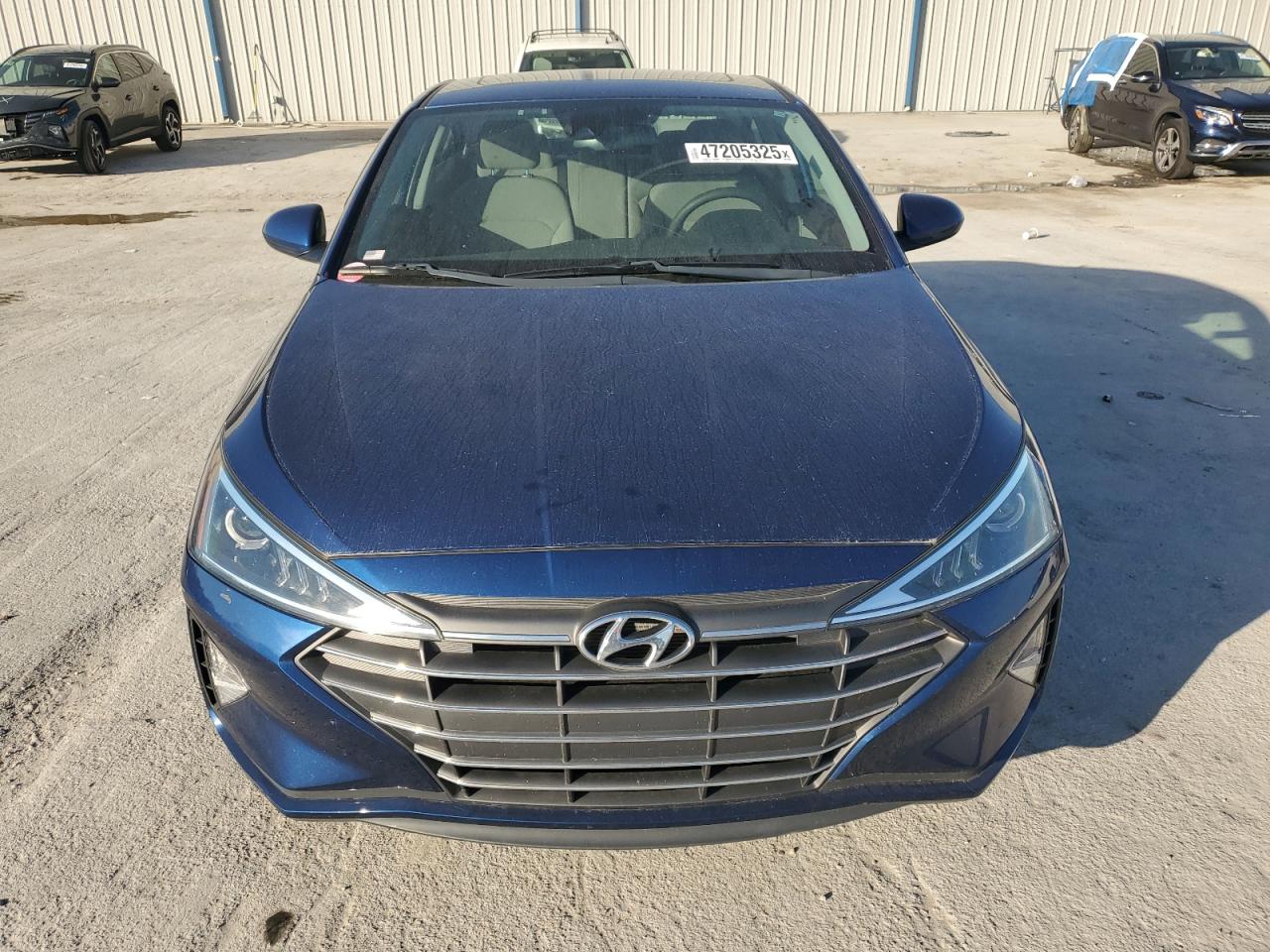 2020 Hyundai Elantra - Image 5