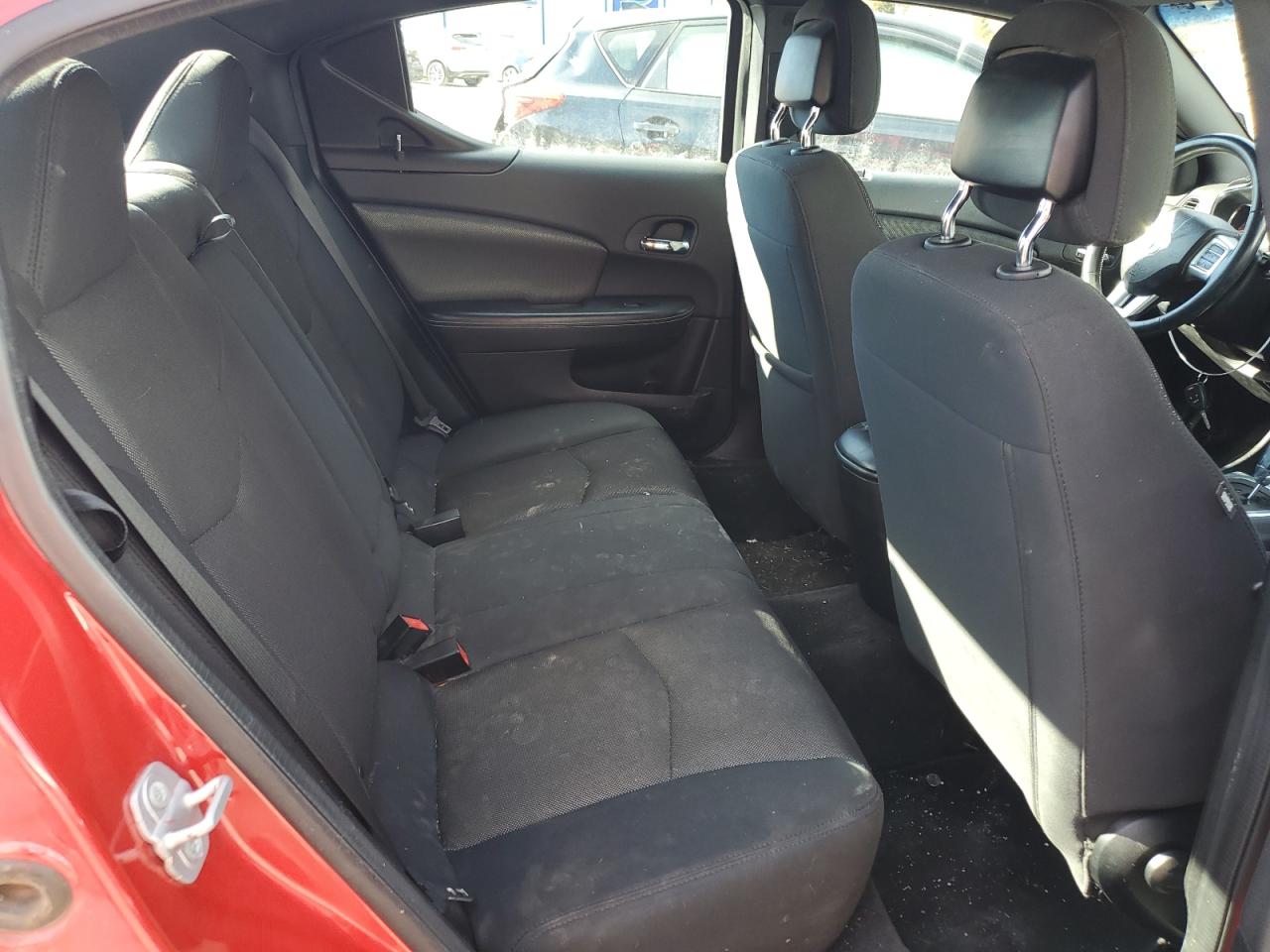 2013 Dodge Avenger - Image 10