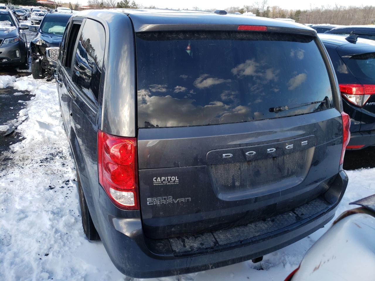 2015 Dodge Caravan - Image 6