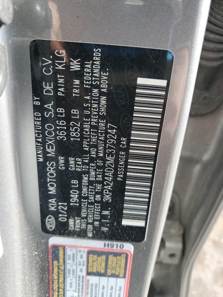2021 Kia Rio - Image 12