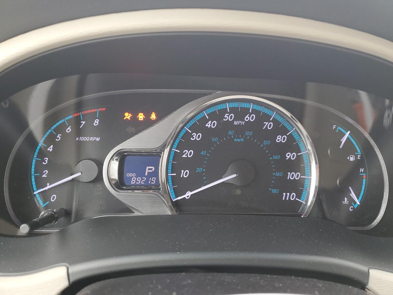 2014 Toyota Sienna - Image 9