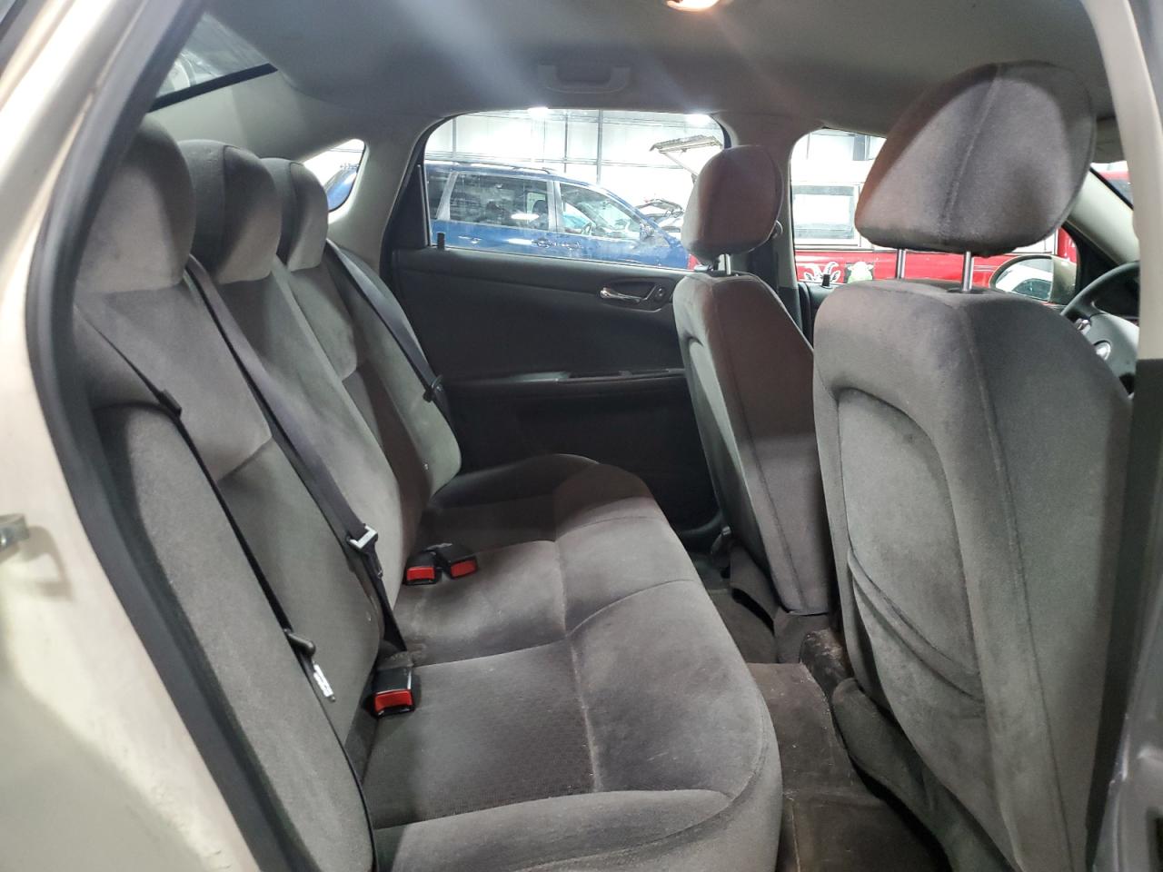 2008 Chevrolet Impala - Image 10