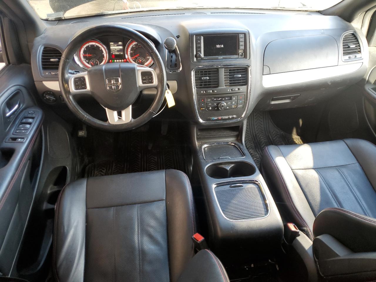 2019 Dodge Caravan - Image 8