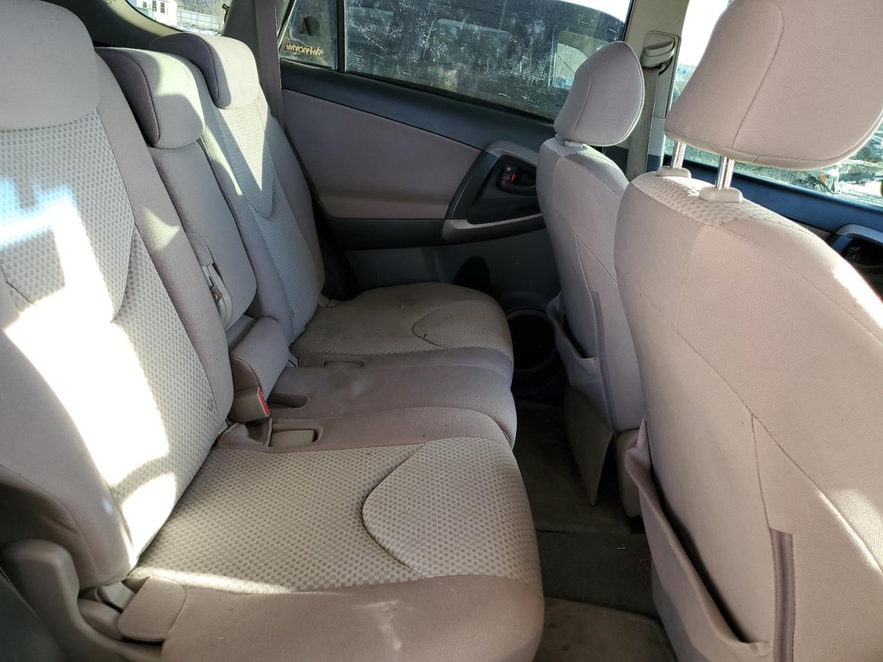 2006 Toyota RAV 4 - Image 11