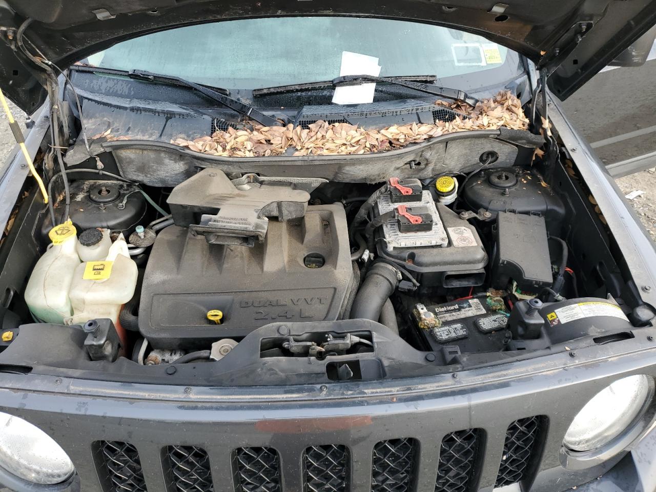 2011 Jeep Liberty (Patriot) - Image 11