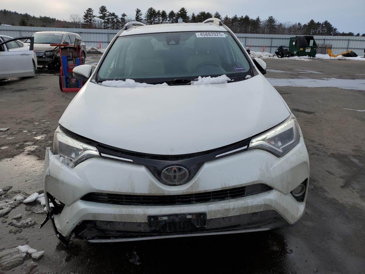 2018 Toyota RAV 4 - Image 5