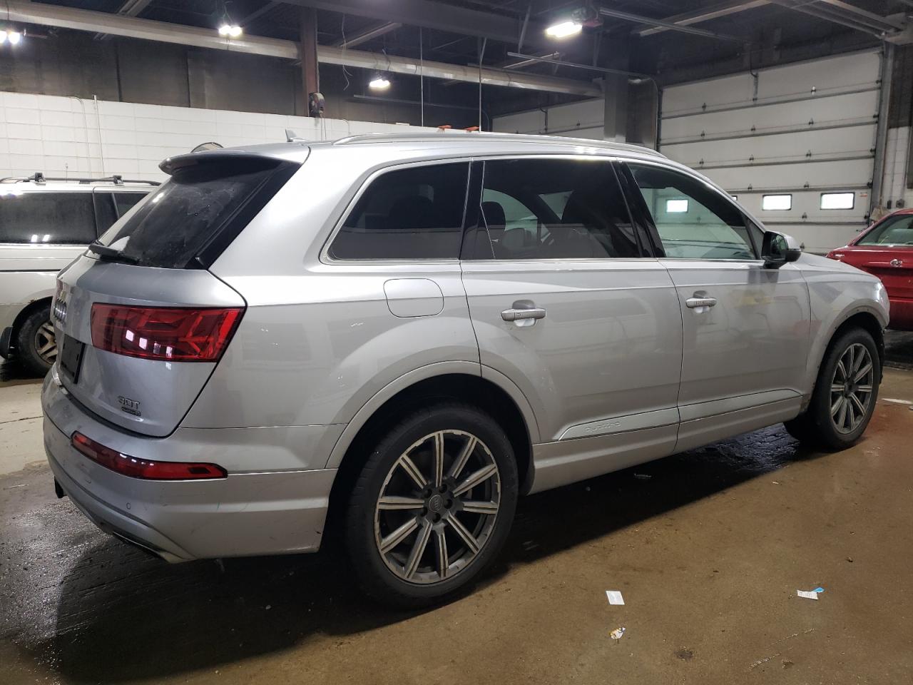2018 Audi Q7 - Image 3