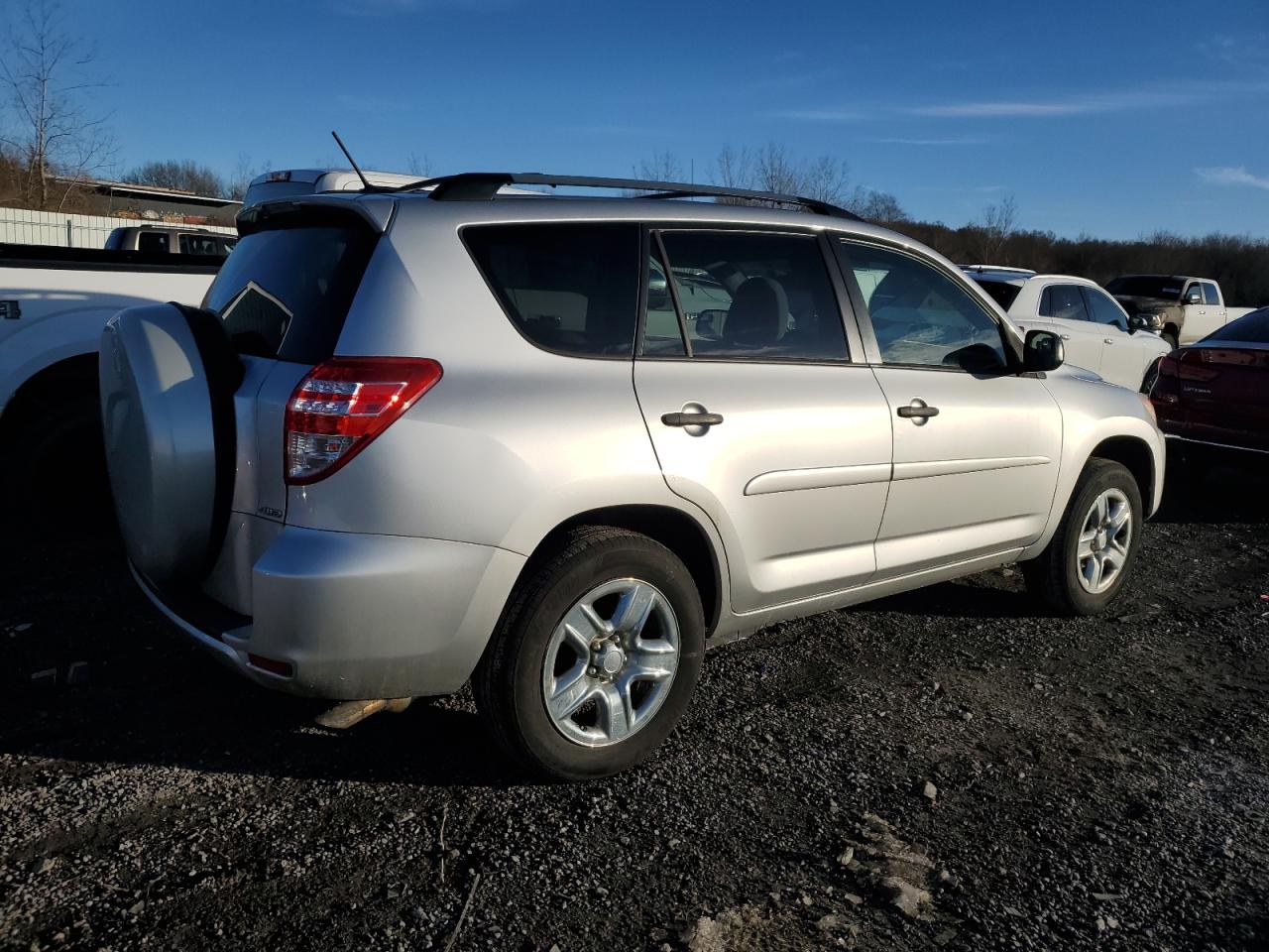 2009 Toyota RAV 4 - Image 3