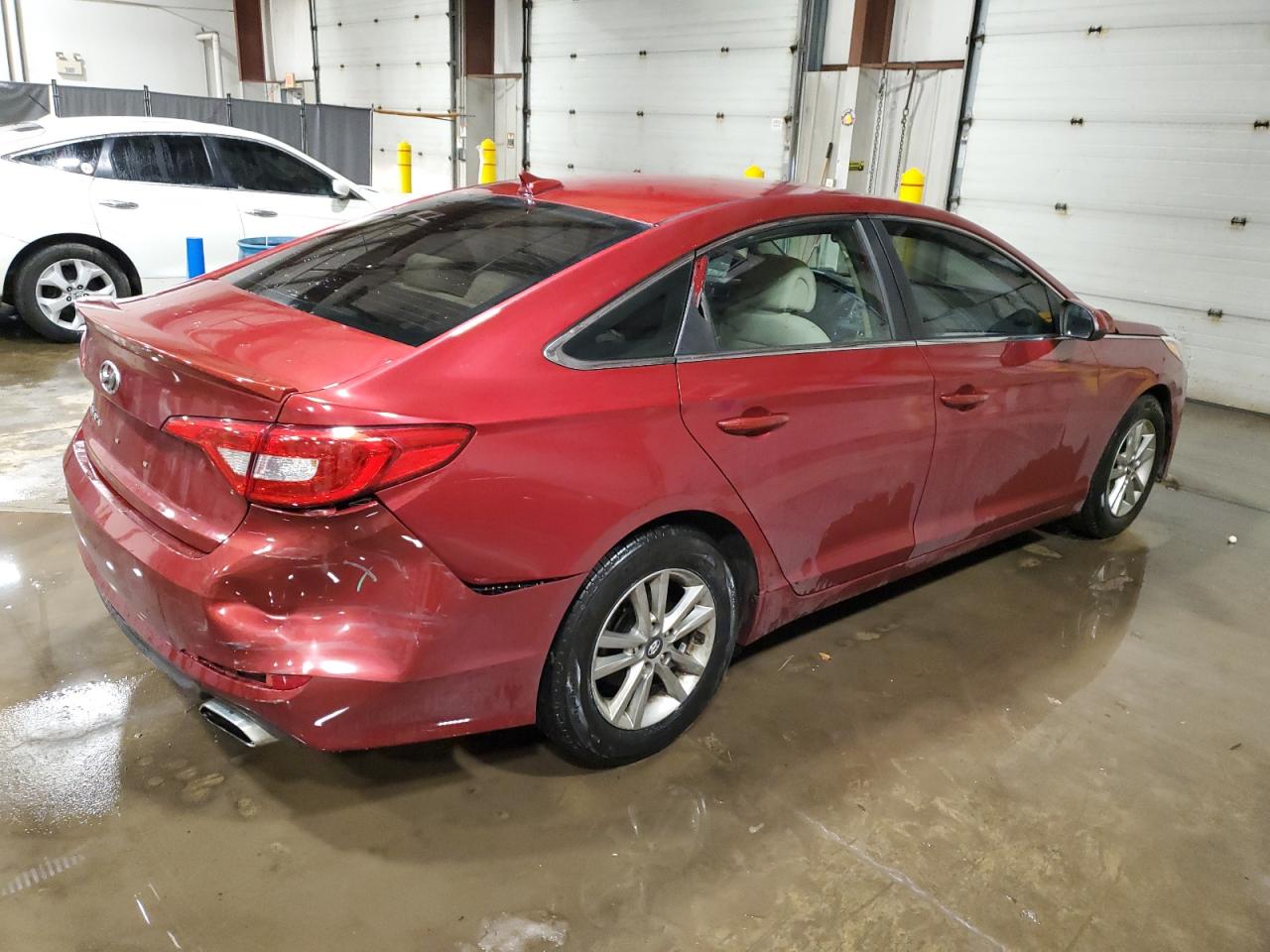 2015 Hyundai Sonata - Image 3