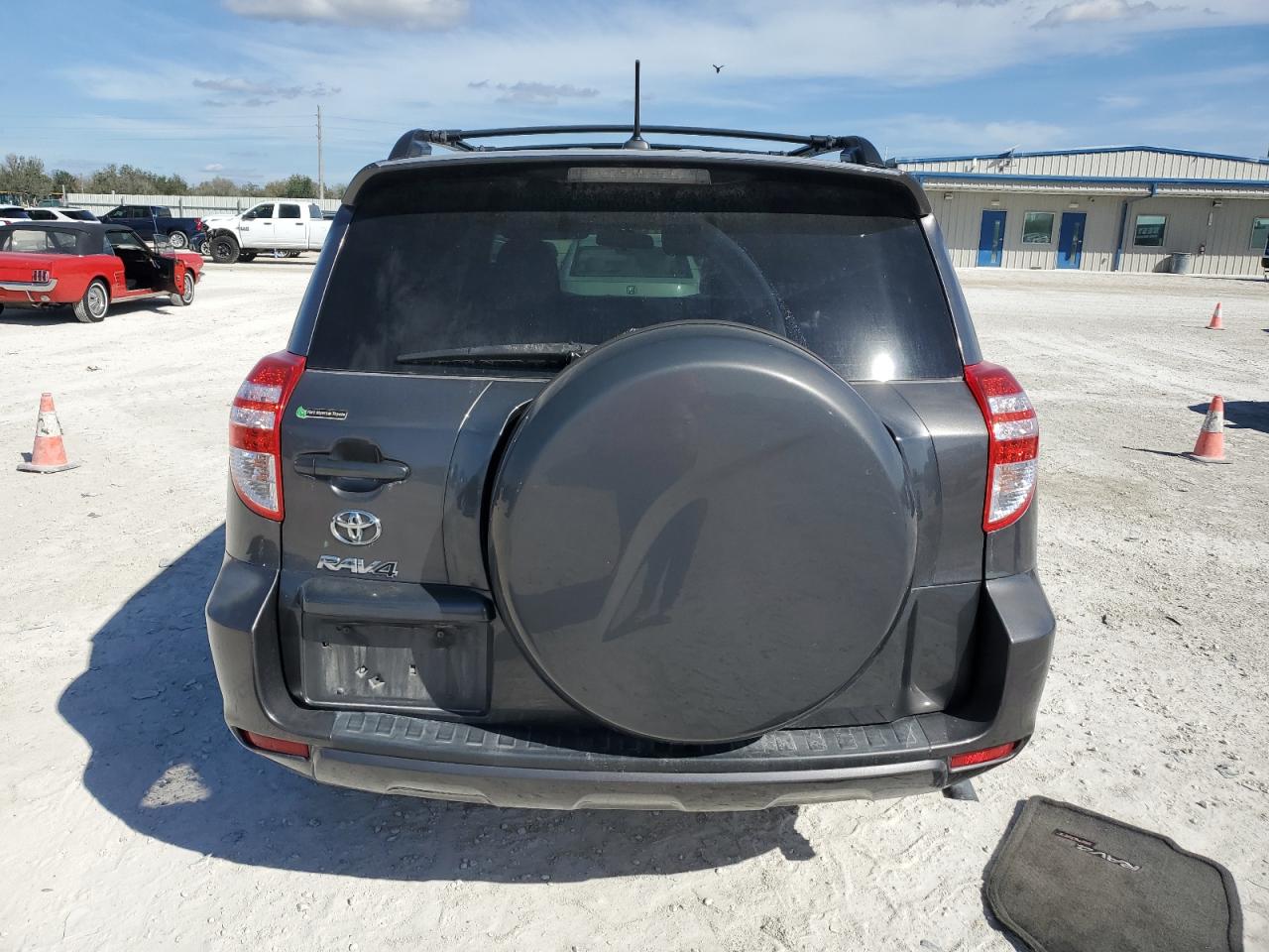 2011 Toyota RAV 4 - Image 6