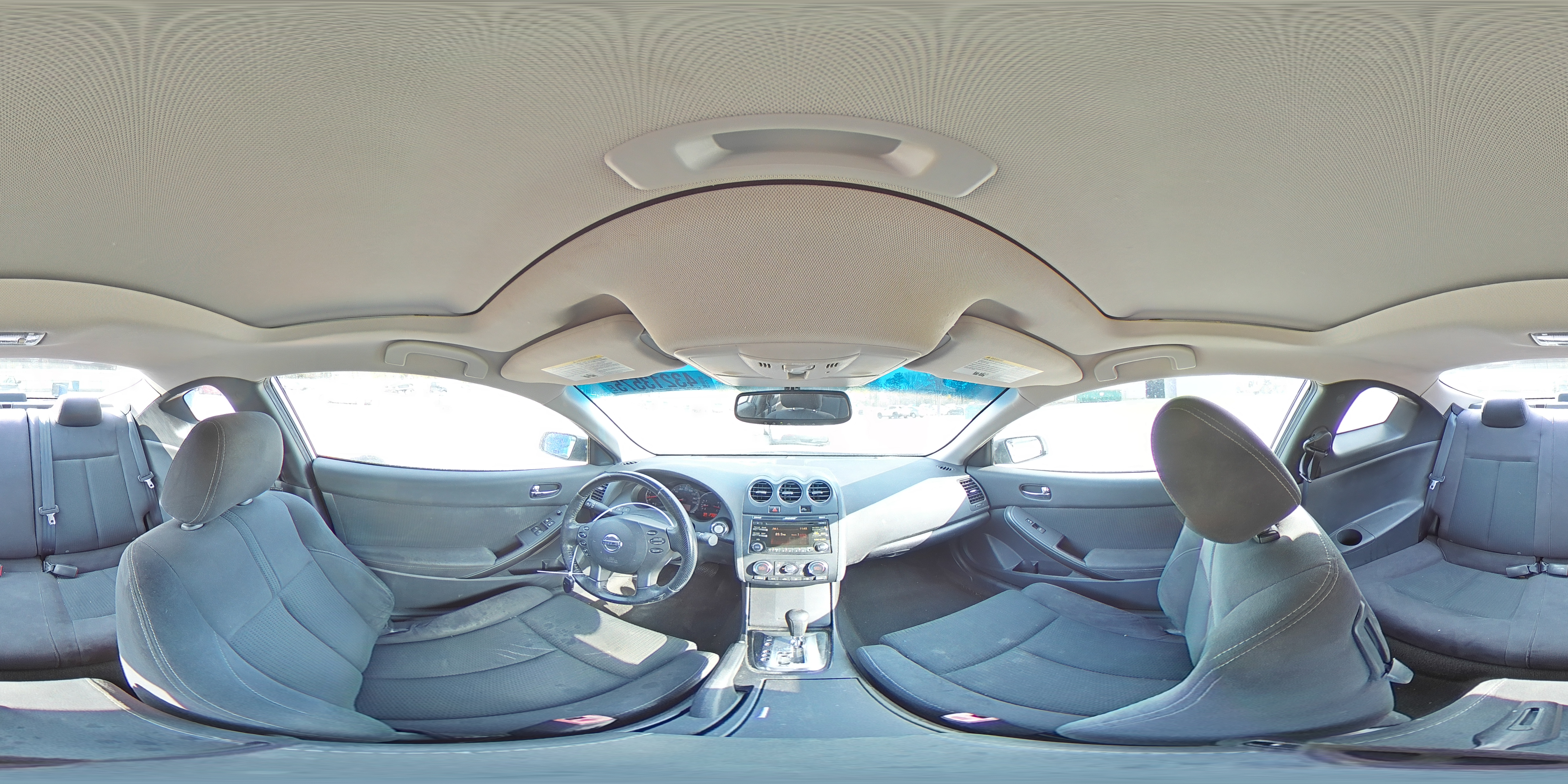 2012 Nissan Altima - Image 13