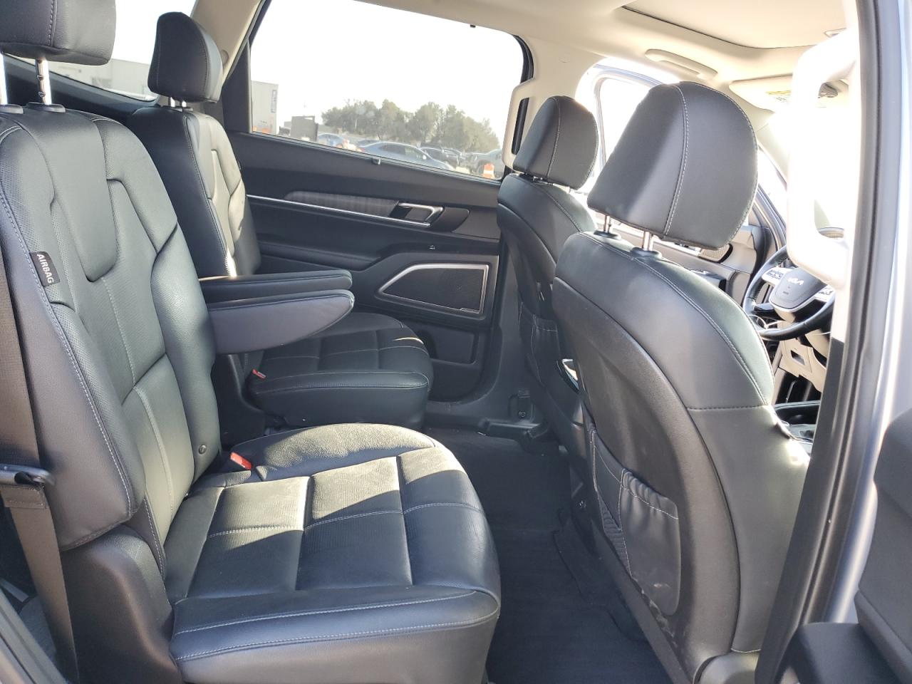 2024 Kia Telluride - Image 11
